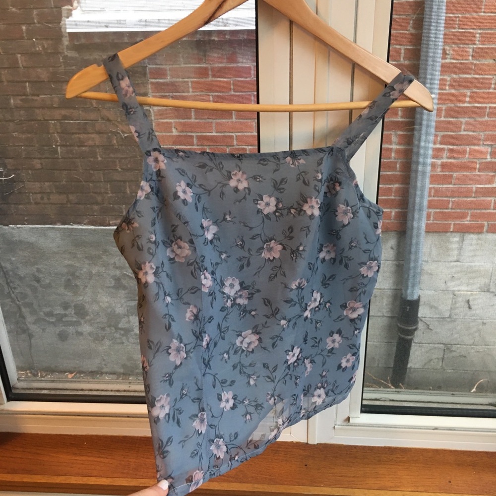 Floral structured vintage crop top